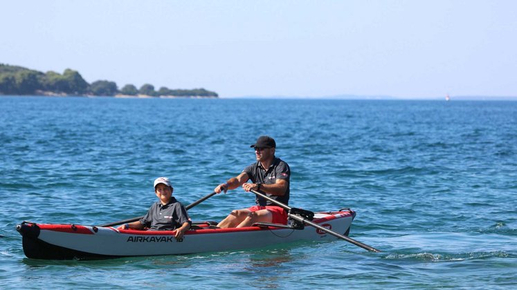 Freizeit auf dem Wasser mit ROWonAIR Freizeit auf dem Wasser mit ROWonAIR